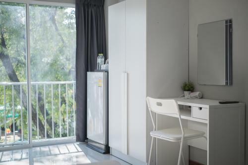 Hotel S44room