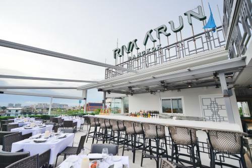 Hotel Riva Arun Bangkok