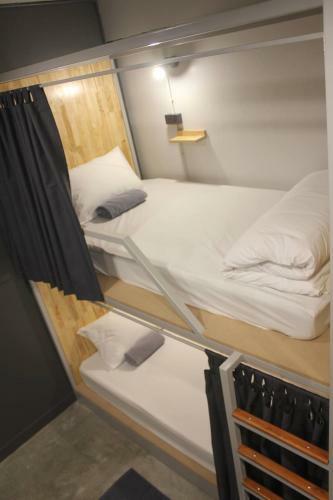 Ekanek Hostel
