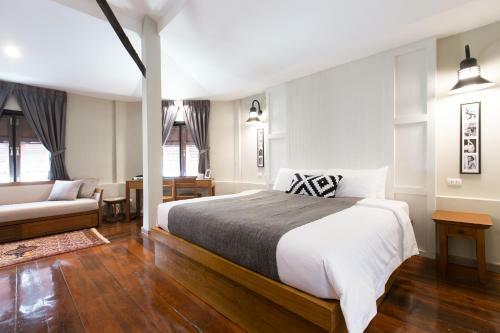 Hotel Prince Theatre Heritage Stay