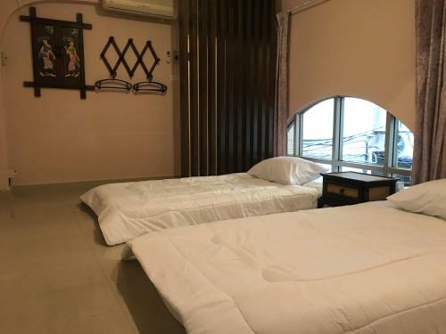 Hostal The Grand Palace Hostel