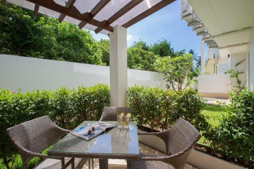 Ban Tai Estate Beachclub Villas