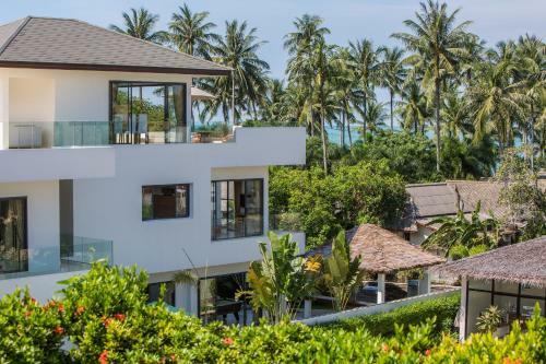 Ban Tai Estate Beachclub Villas