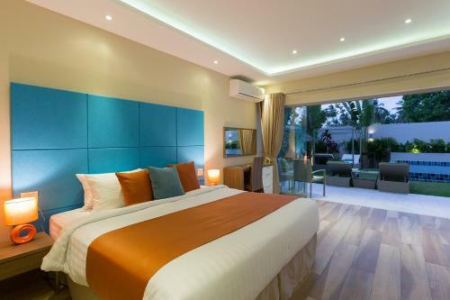 Ban Tai Estate Beachclub Villas