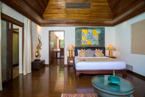 Beachfront Resort Villa Baan Lotus 4br