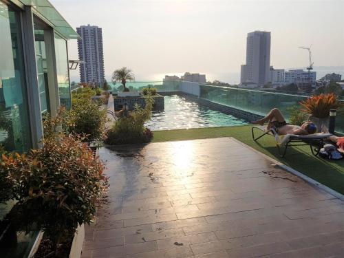 Apartamento Fantastic Roof Top Pool!