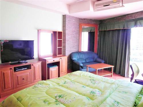View Talay 1b Sea View Apartment Pattaya