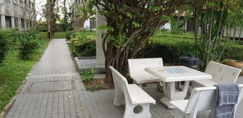 Baan Suan Lalana Tc F1 R123