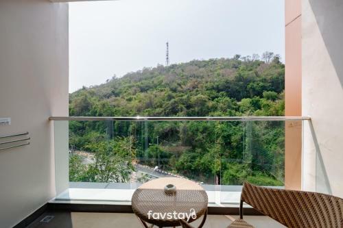 Balihai Bay Pattaya Hotel & Residence