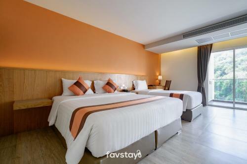 Balihai Bay Pattaya Hotel & Residence