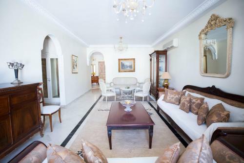 Apartamento Appartement Spacieux de Type Arabesque � La Marsa