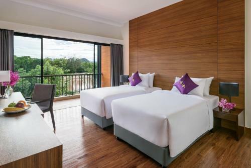 Hotel Chainarai Riverside Recreation Centre