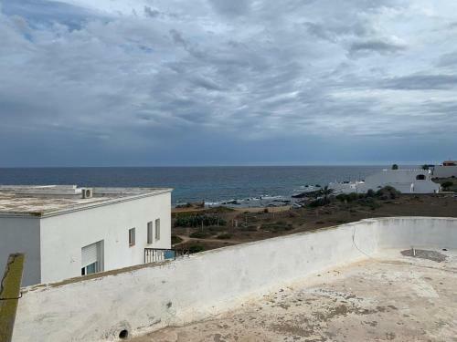 Airbetter - Beachfront 2 Bedroom Apartment In Kelibia