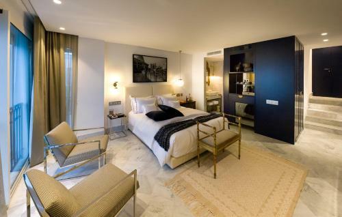Hostal Maison Dedine