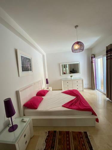 2 & 3 Bedroom Apartment In A Private Holiday Compound
