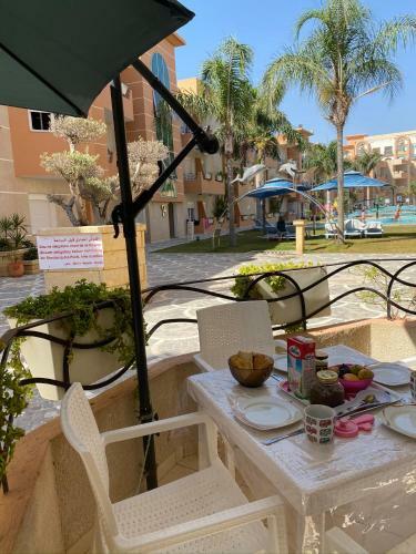 2 & 3 Bedroom Apartment In A Private Holiday Compound