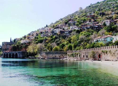 Alanya Castle Apartment - Adult Only