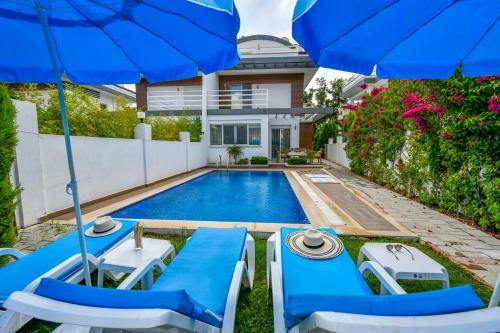Villa Mozaik - 3 Bedroom Holiday Villa In �al??