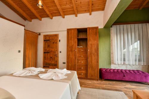 Iskenderun Villa Sleeps 4 With Pool Air Con And Wifi