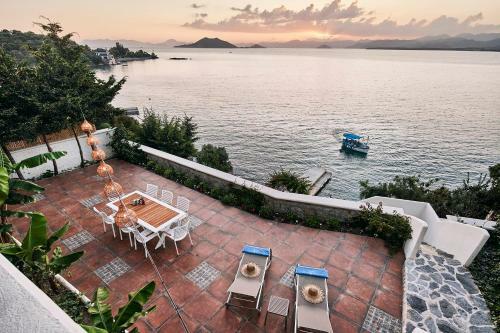Villa Ada Dreams / Island