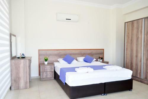 Twin Villa 2