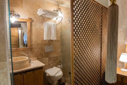 Bed & Breakfast Grand Elite Cave Suites