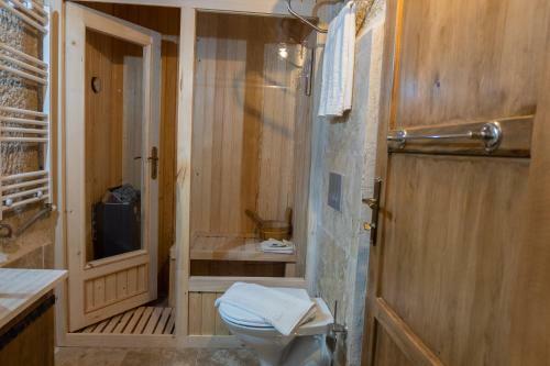 Bed & Breakfast Grand Elite Cave Suites