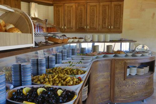 Hotel Ada Cave Suites
