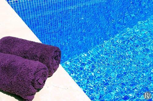Islamlar Villa Sleeps 8 Pool Air Con Wifi