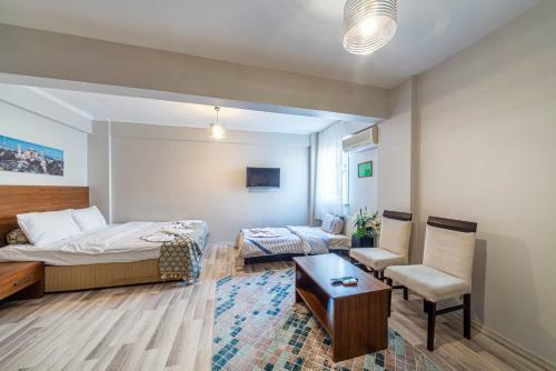 Carina Apart Hotel