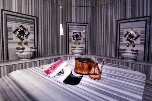 Majura Hotel Business