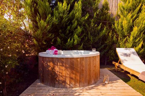 Keciler Villa Sleeps 6 With Pool Air Con And Wifi