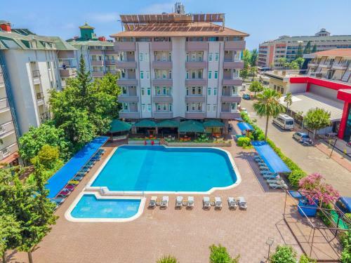Hotel Grand Bahama Beach Otel