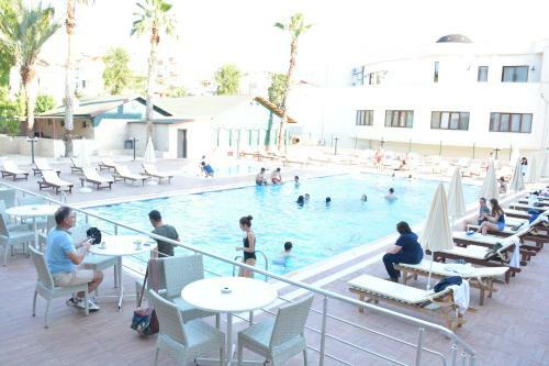 Hotel Ayma Beach Resort