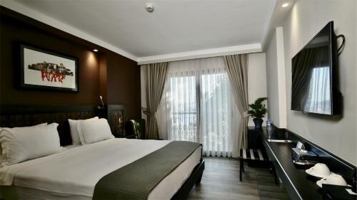 Resa Hotel G�cek