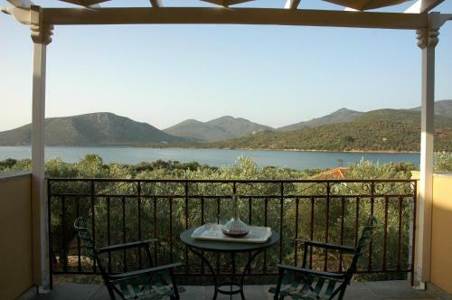 Hostal Gera's Olive Grove (elaionas Tis Geras)