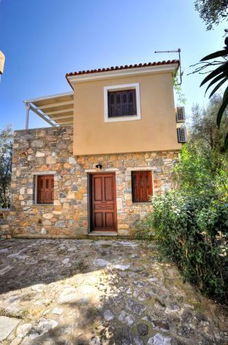 Hostal Gera's Olive Grove (elaionas Tis Geras)