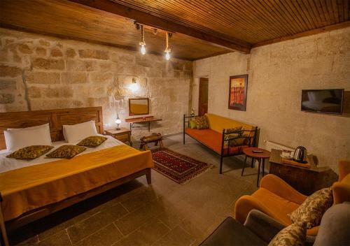 Cappa Rossa Cave Hotel