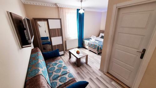 Hostal Grand �zt�rk Uzung�l