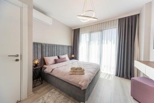 Hotel Green Hills Suites
