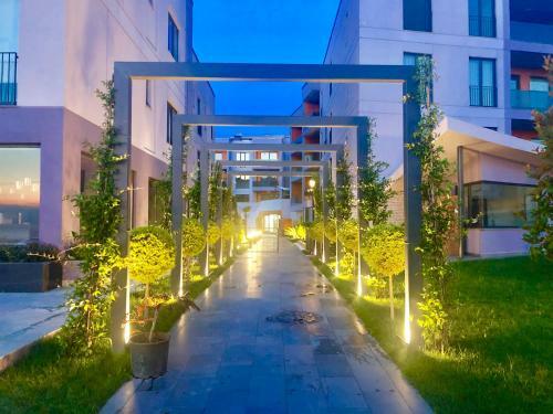 Hotel Green Hills Suites