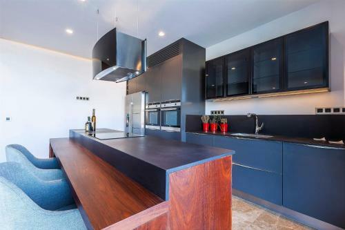 Villa 7 Deluxe - A Seductive Blend Of Style And Serenity