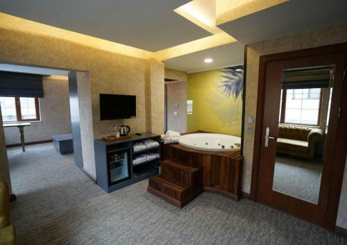 The Life Hotel & Spa