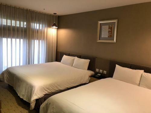 Fine Hotel