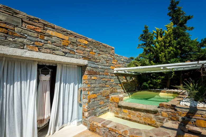 Hotel Aigis Suites
