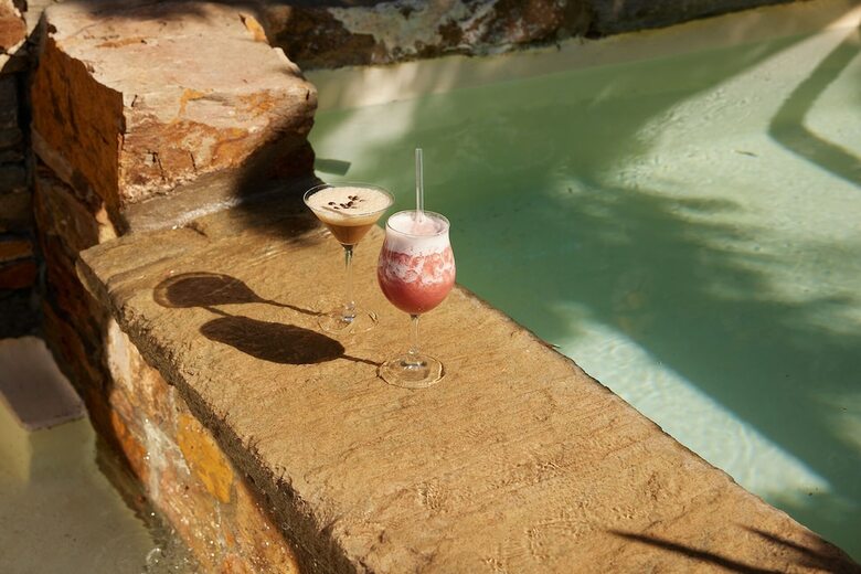 Hotel Aigis Suites