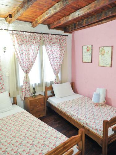 Hostal Guesthouse Xenios Zeus
