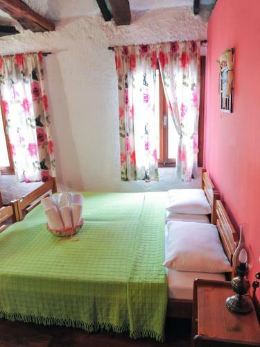 Hostal Guesthouse Xenios Zeus