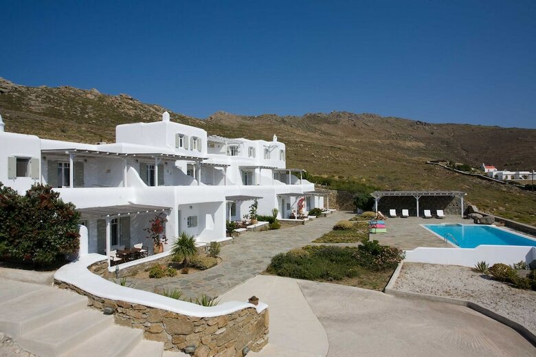 Apartamento Yakinthos Residence