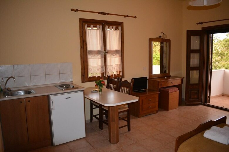 Apartamentos Ellinospito